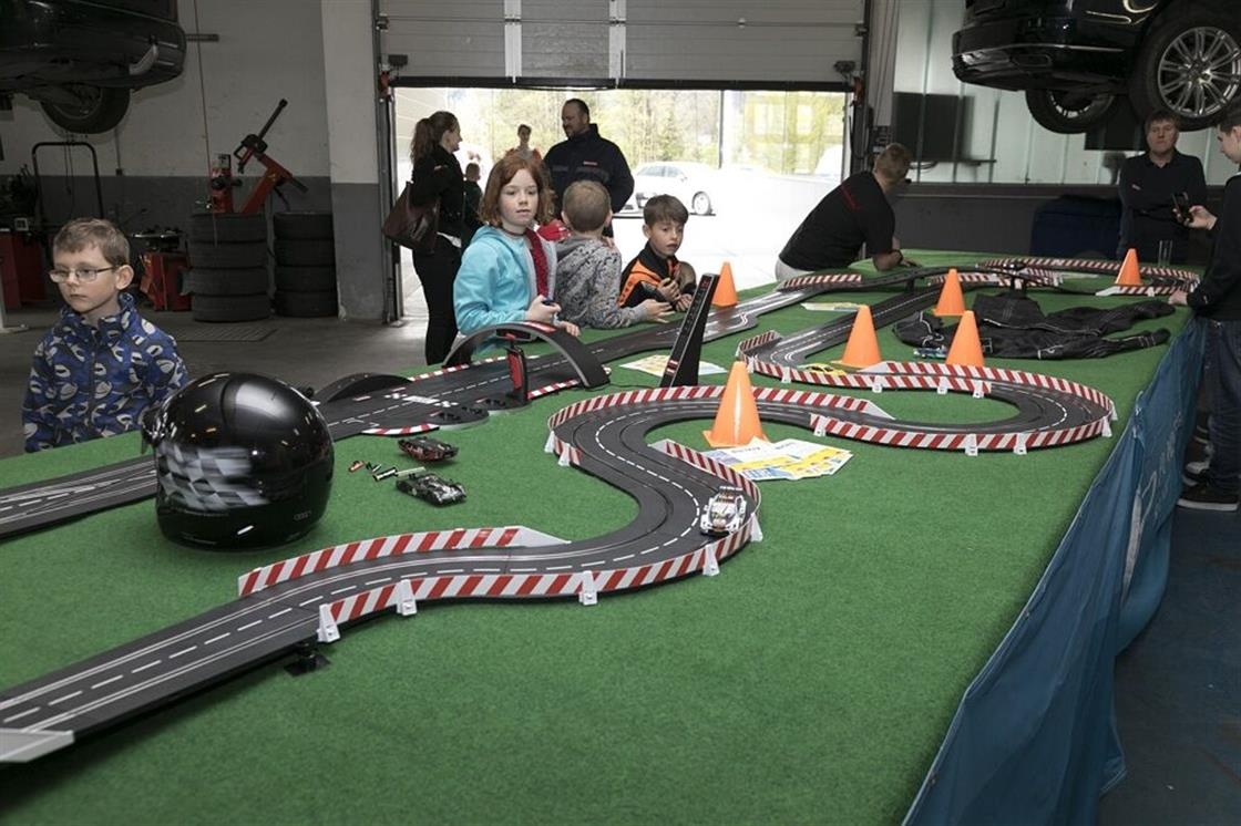 Eröffnungsfeier 07.04.2017 "Autohaus Bocskay"